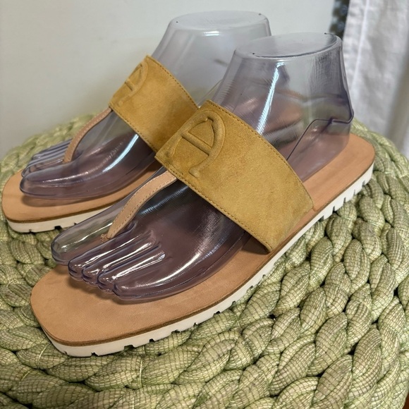 ETIENNE AIGNER Palma Golden Leather/Suede Slip On Flat Flip Flop Sandals - Picture 3 of 10